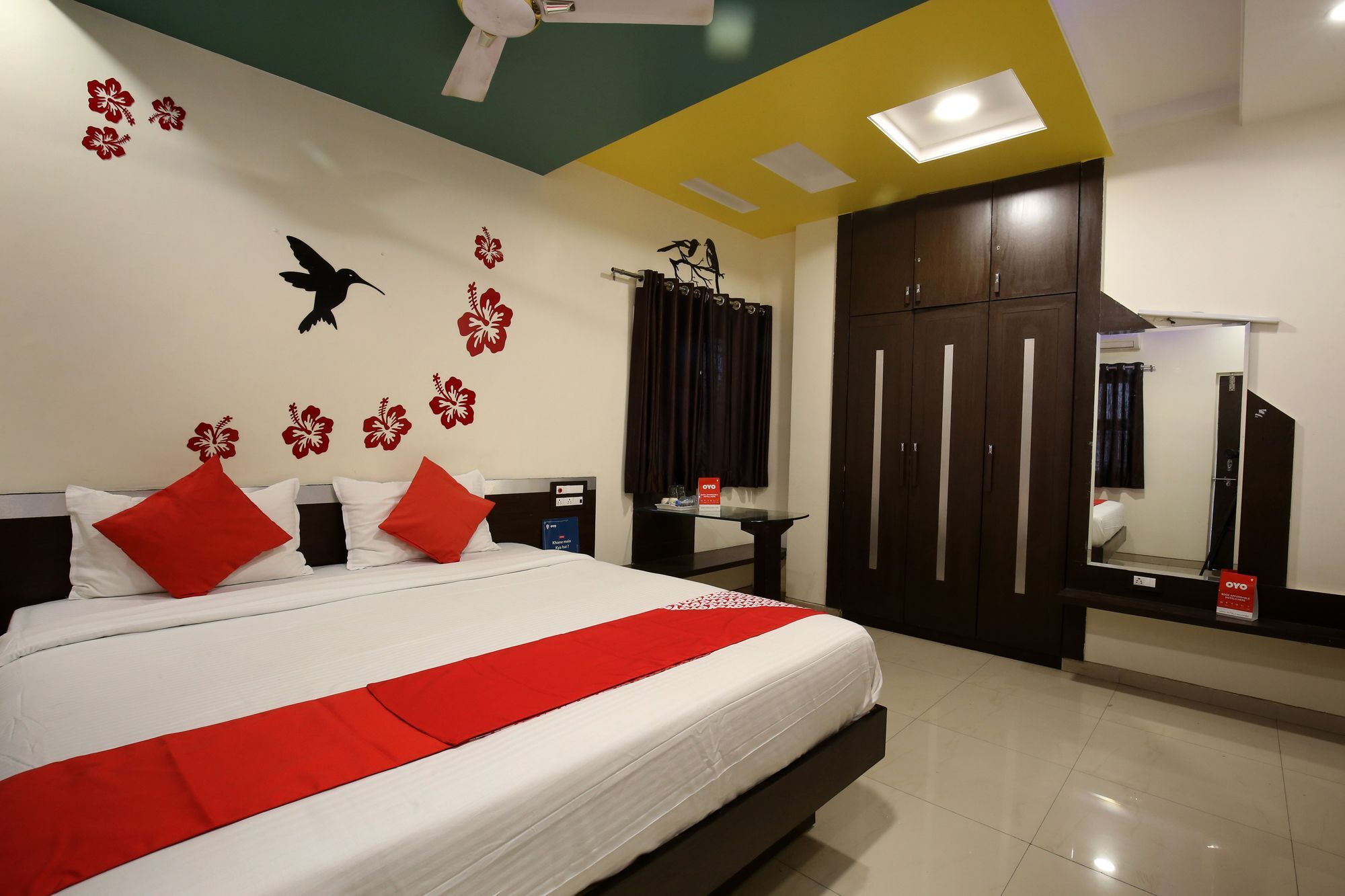 Oyo 11548 Hotel Mrunal Palace Aurangábád Kültér fotó