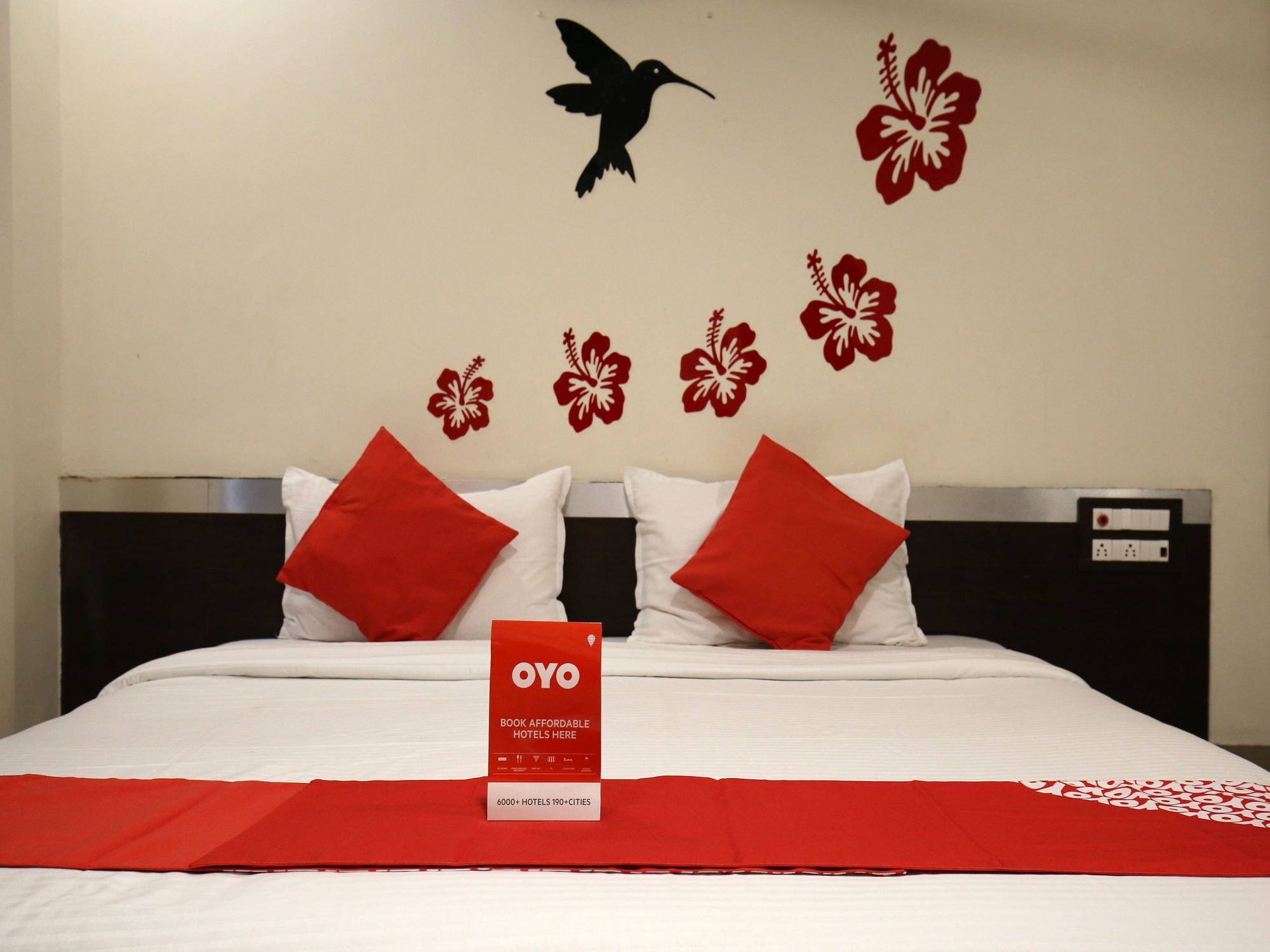 Oyo 11548 Hotel Mrunal Palace Aurangábád Kültér fotó